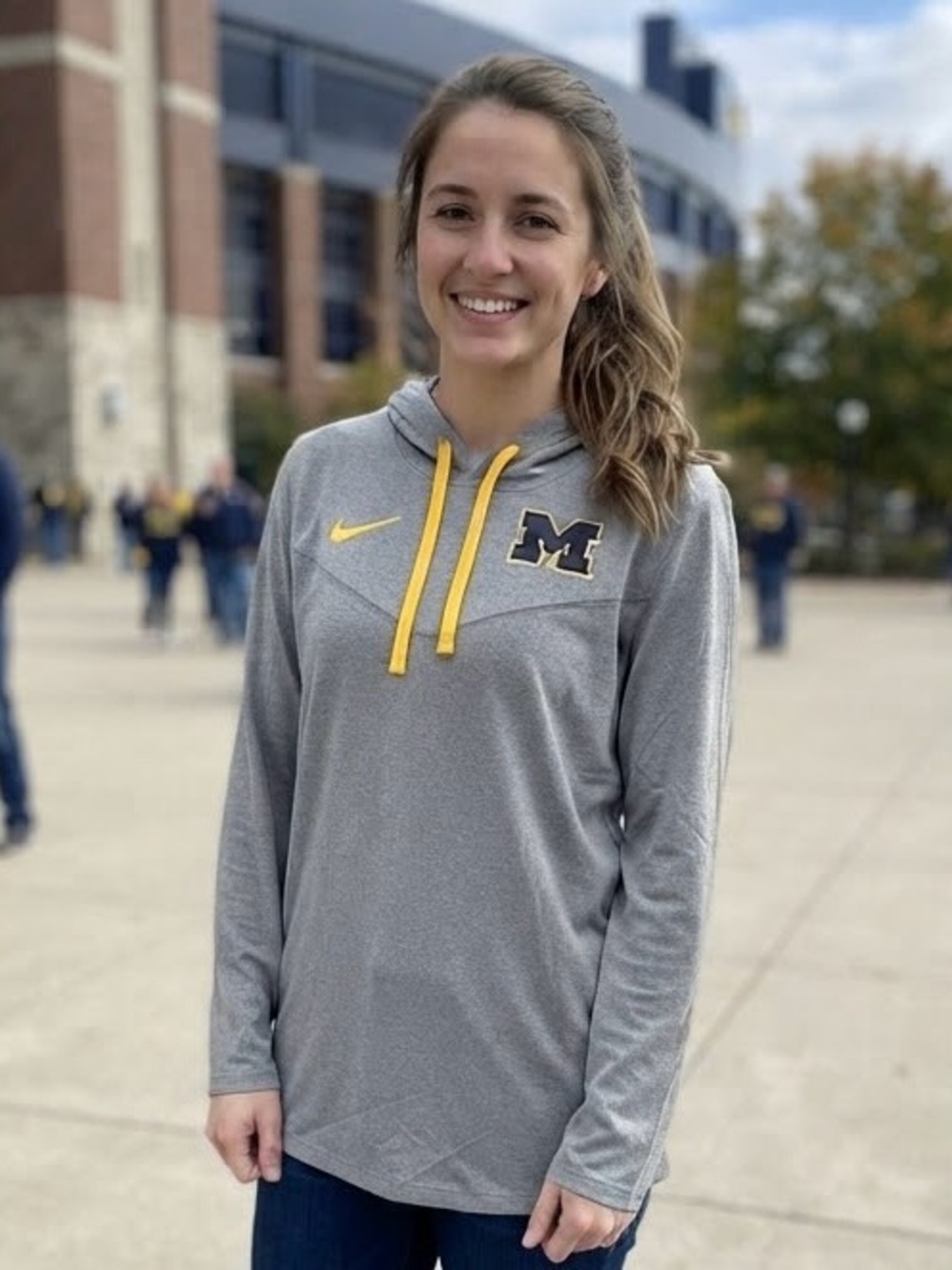 Nike | Michigan Wolverines Gray Hooded Long-Sleeve Dri-Fir Top | Sz M